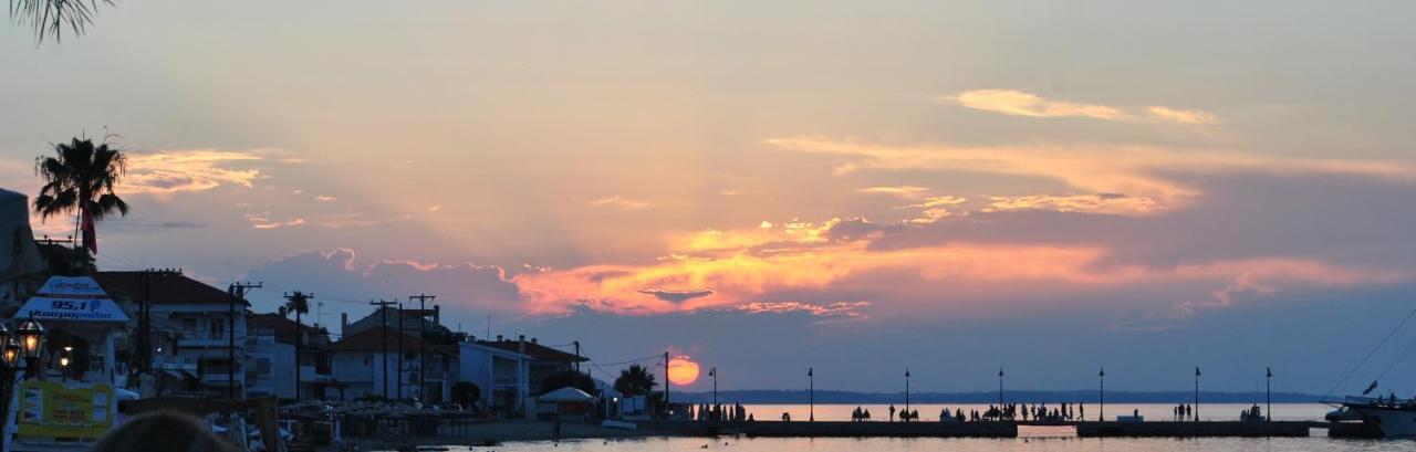 Eleni'S Sea View Adults Only เปฟโกโฮรี ภายนอก รูปภาพ